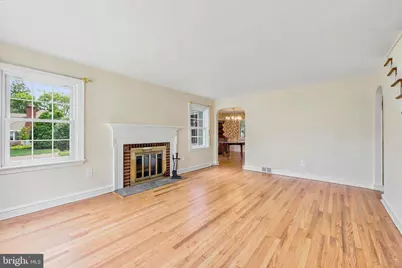308 Henry Lane, Wallingford, PA 19086 - Photo 4