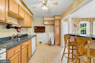 308 Henry Ln, Wallingford, PA 19086 - Photo 12