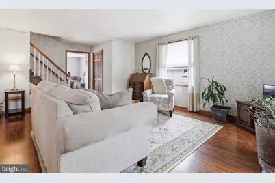 527 Saxer Avenue, Springfield, PA 19064 - Photo 6