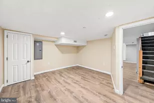 1015 McClenahan Terrace, Marcus Hook, PA 19061 - Photo 18