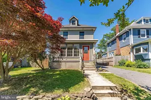 32 W Ridley Ave, Norwood, PA 19074 - Photo 2