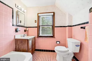 546 Arlington Ave, Folsom, PA 19033 - Photo 22