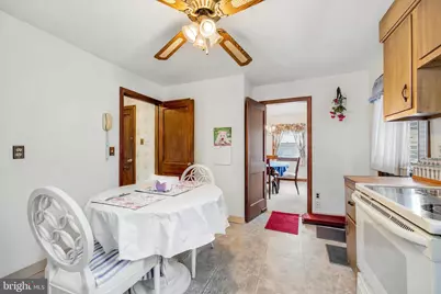 546 Arlington Avenue, Folsom, PA 19033 - Photo 10