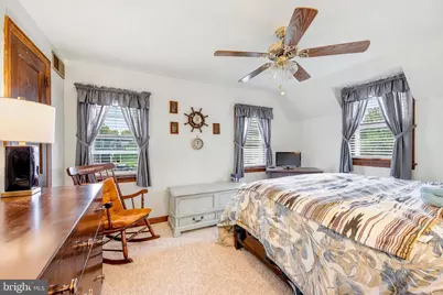 546 Arlington Avenue, Folsom, PA 19033 - Photo 18