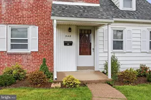 546 Arlington Ave, Folsom, PA 19033 - Photo 4