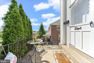 1228 Cobbs St, Drexel Hill, PA 19026 - Photo 4