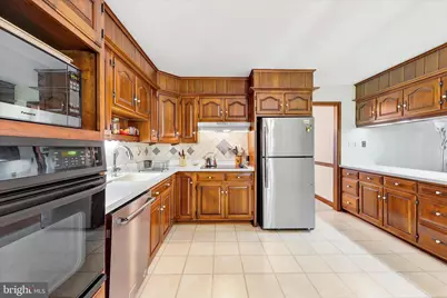 1295 Wakefield Ct Court, Glen Mills, PA 19342 - Photo 10