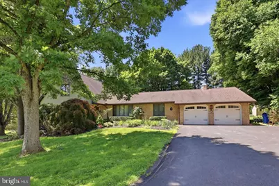 1295 Wakefield Ct Court, Glen Mills, PA 19342 - Photo 2
