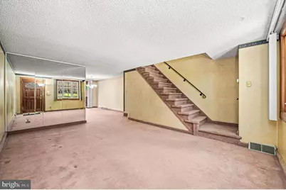 142 Westbrook Drive, Clifton Heights, PA 19018 - Photo 4