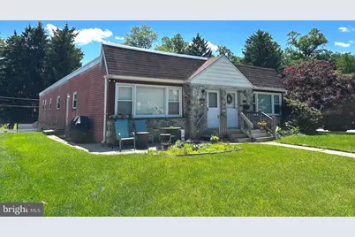 176 Juniper Road, Havertown, PA 19083 - Photo 2