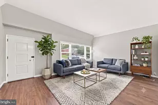 176 Juniper Rd, Havertown, PA 19083 - Photo 2