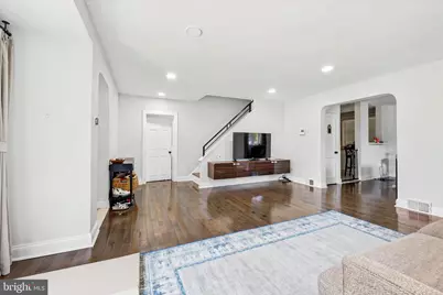 1646 Surrey Lane, Havertown, PA 19083 - Photo 2