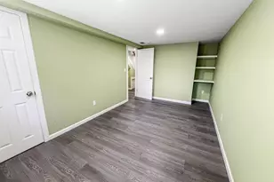 419 E 12th St, Chester, PA 19013 - Photo 28