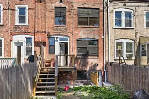 419 E 12th St, Chester, PA 19013 - Photo 34