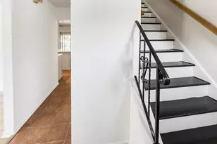 4002 Yorktown Dr, Upper Chichester, PA 19061 - Photo 18
