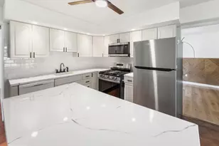 4002 Yorktown Dr, Upper Chichester, PA 19061 - Photo 8