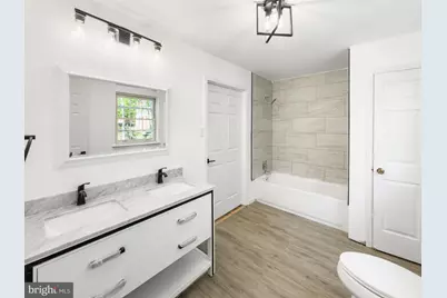 4002 Yorktown Drive, Upper Chichester, PA 19061 - Photo 20