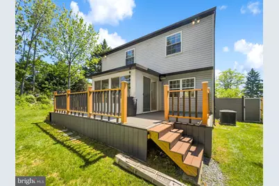 4002 Yorktown Drive, Upper Chichester, PA 19061 - Photo 4
