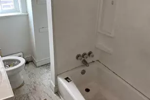 45 Golf Rd, Upper Darby, PA 19082 - Photo 12