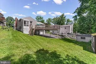 908 Broadway Ave, Secane, PA 19018 - Photo 32