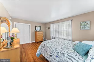 908 Broadway Ave, Secane, PA 19018 - Photo 18