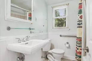 2916 Larkspur Ln, Secane, PA 19018 - Photo 30