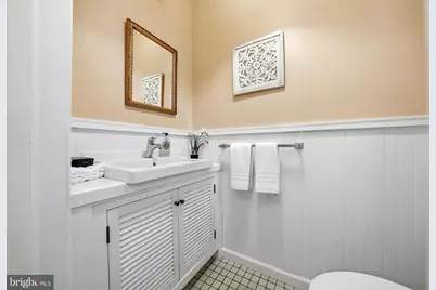 443 Saint Davids Avenue, Wayne, PA 19087 - Photo 18