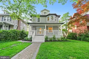913 10th Ave, Prospect Park, PA 19076 - Photo 1