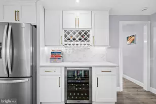 913 10th Ave, Prospect Park, PA 19076 - Photo 8
