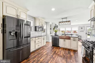 108 Schoolhouse Ln, Brookhaven, PA 19015 - Photo 8