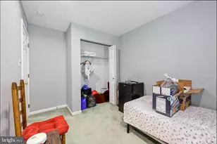 552 Heather Ln, Upper Chichester, PA 19014 - Photo 18