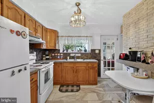 1424 Burmont Rd, Havertown, PA 19083 - Photo 12