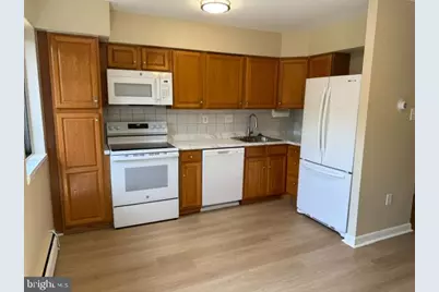 1 Lawrence Road #B2B, Broomall, PA 19008 - Photo 6