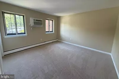 1 Lawrence Road #B2B, Broomall, PA 19008 - Photo 8