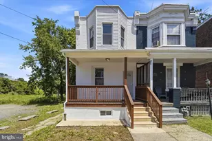 1131 Parker St, Chester, PA 19013 - Photo 1