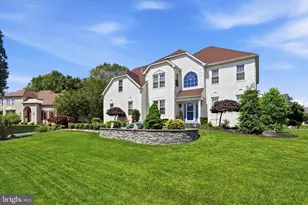 3 Barleycorn Dr, Broomall, PA 19008 - Photo 2