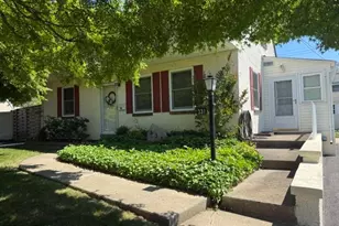 331 E Woodlyn Circle, Woodlyn, PA 19094 - Photo 1