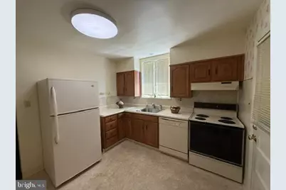 331 E Woodlyn Circle, Woodlyn, PA 19094 - Photo 8