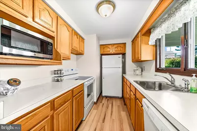798 Capri Circle, Upper Chichester, PA 19061 - Photo 8
