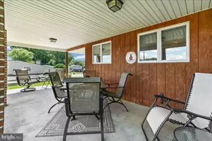 798 Capri Cir, Upper Chichester, PA 19061 - Photo 16