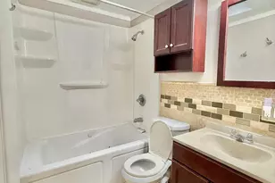 1074 N Academy Ave, Glenolden, PA 19036 - Photo 12