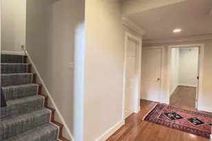 42 Greythorne Woods Cir, Wayne, PA 19087 - Photo 10