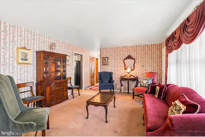 811 Ridley Creek Drive, Media, PA 19063 - Photo 2