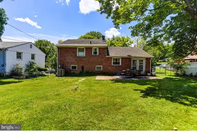 125 W Thomson Avenue, Springfield, PA 19064 - Photo 6
