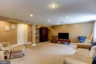 125 W Thomson Ave, Springfield, PA 19064 - Photo 24