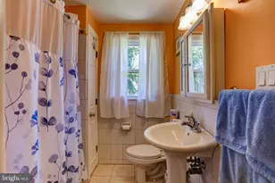 125 W Thomson Ave, Springfield, PA 19064 - Photo 38