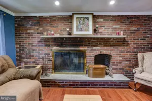 125 W Thomson Ave, Springfield, PA 19064 - Photo 12