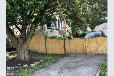 112 E Cooke Avenue, Glenolden, PA 19036 - Photo 2