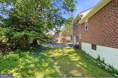 400 Rittenhouse Circle, Havertown, PA 19083 - Photo 24
