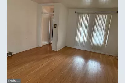 1314 E 11th Street, Crum Lynne, PA 19022 - Photo 4